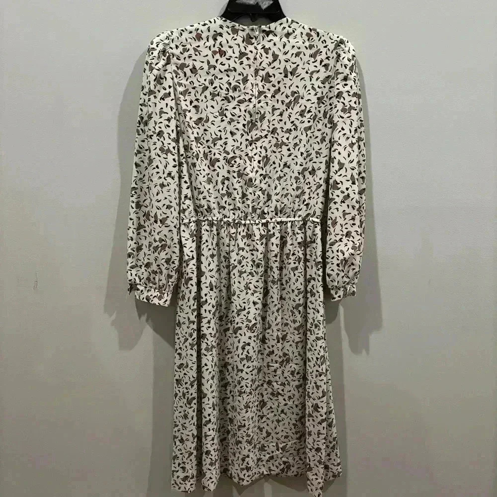 Lady Carol Petites of New York Dress - Picture 2 of 11